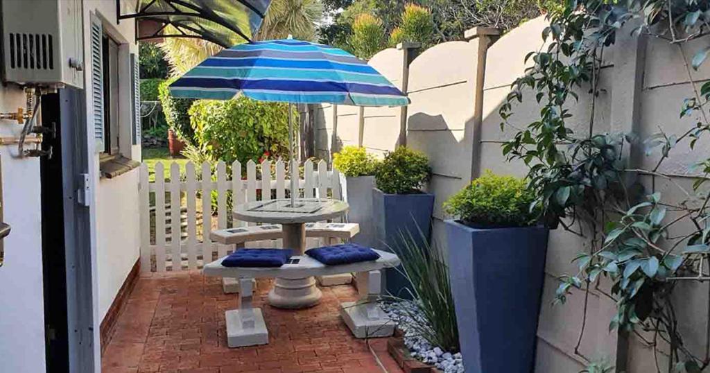 Summer Sand Holiday Cottages Scottburgh Eksteriør billede